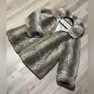 **SOLD**Vintage Dennis Basso Reversible Faux Fur Snow-leopard Coat